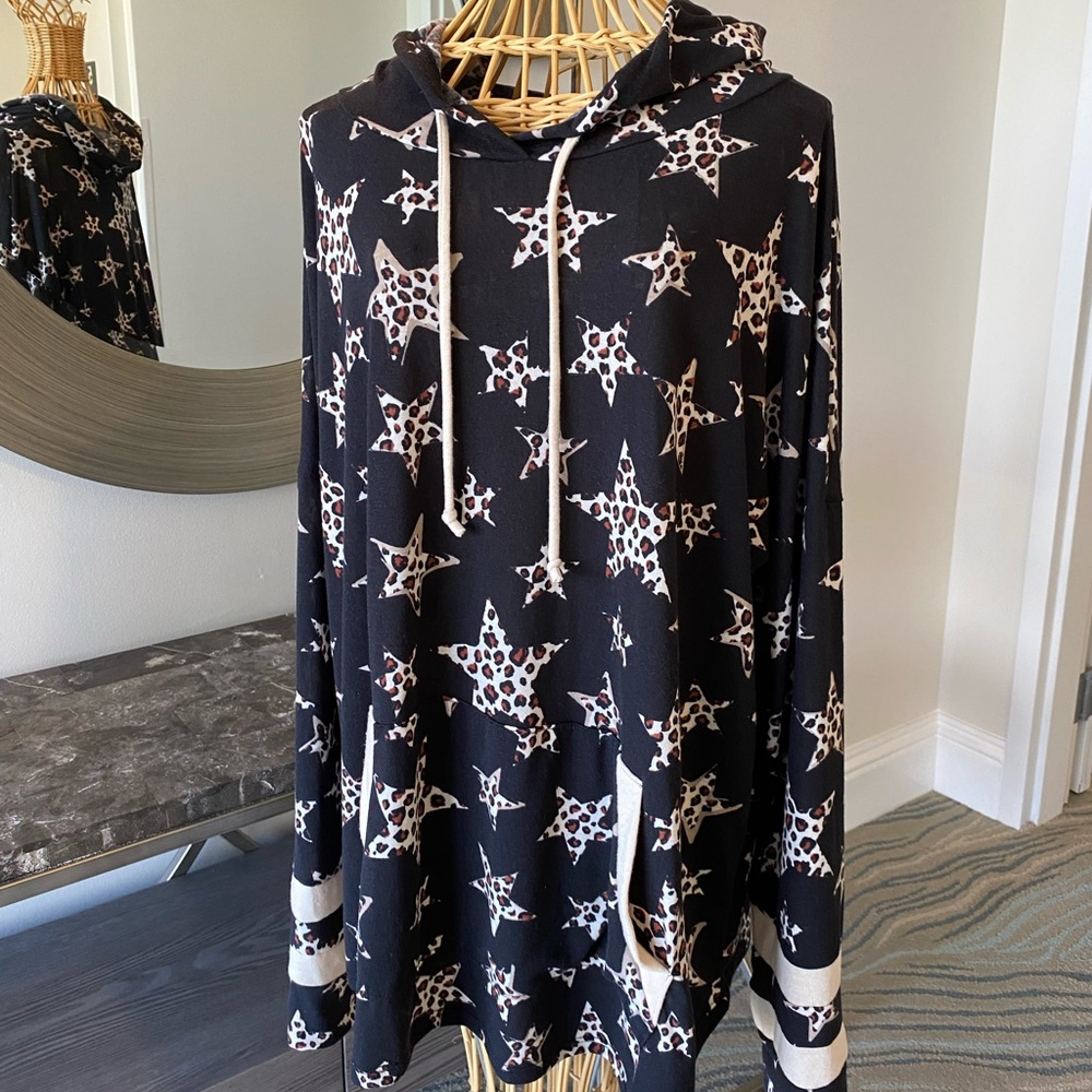 Sew In Love black star with animal print hoodie 2XL.